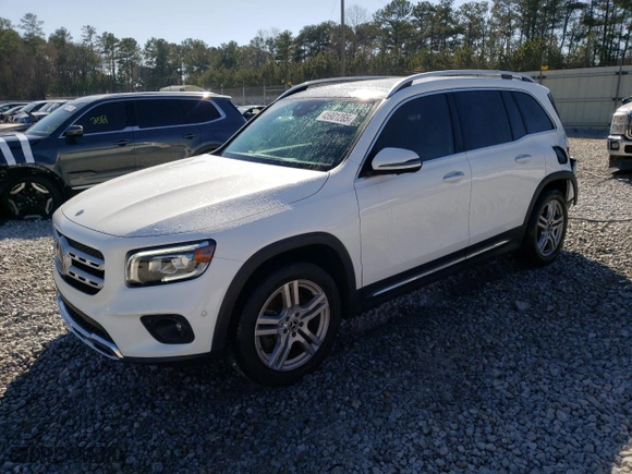 2020 Mercedes-Benz GLB with VIN WDC4M4HB9LW011755, listed as a Copart auction lot 45901265 with 44,704 mi miles and Salvage Title. Bid and sale history available at carsss.com. Image 1.