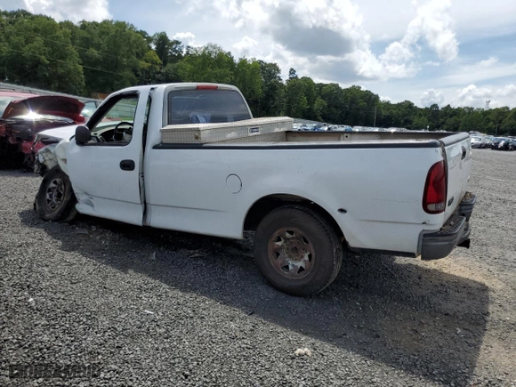 1998 Ford F-250 Standard with VIN 1FTPF2762WNC03647, listed as a Copart auction lot 64037534 with NaN miles and Salvage Title. Bid and sale history available at carsss.com. Image 2.