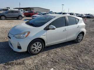 2014 Toyota Prius One z VIN JTDKDTB3XE1575309, wystawiony jako Copart lot #75852294 z przebiegiem 166 721 mil mil oraz Szkoda całkowita • Salvage title. Historia ofert i sprzedaży dostępna na DreamBid. Obrazek 1.