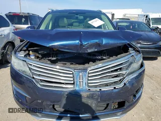 2015 Lincoln MKC z VIN 5LMCJ2A94FUJ44907, wystawiony jako IAAI lot #41772671 z przebiegiem 173 242 mil mil oraz . Historia ofert i sprzedaży dostępna na DreamBid. Obrazek 12.