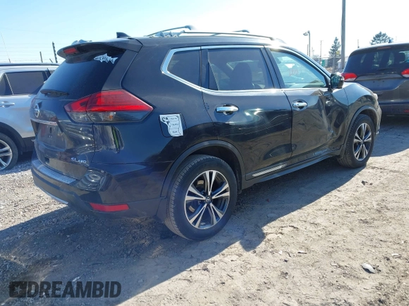 2017 Nissan Rogue SL with VIN 5N1AT2MVXHC859907, listed as a IAAI auction lot 41672011 with 108,949 mi miles. Bid and sale history available at carsss.com. Image 4.