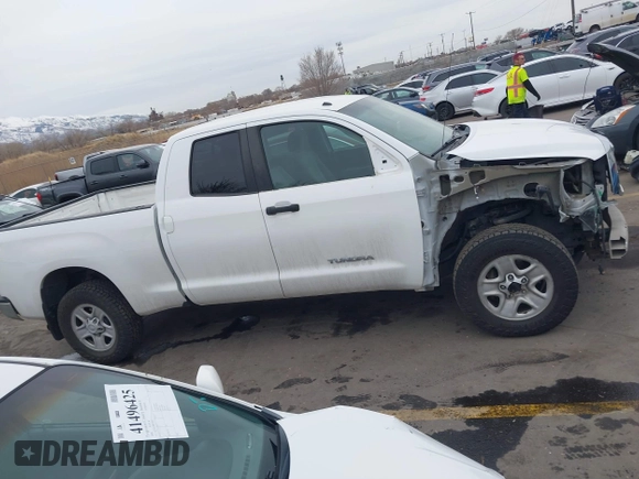2012 Toyota Tundra z VIN 5TFUM5F11CX039386, wystawiony jako IAAI lot #41472576 z przebiegiem 213 295 mil mil oraz . Historia ofert i sprzedaży dostępna na DreamBid. Obrazek 14.