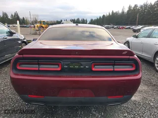 2019 Dodge Challenger SXT with VIN 2C3CDZGG8KH690401, listed as a IAAI auction lot 41313735 with 67,227 mi miles. Bid and sale history available at carsss.com. Image 17.
