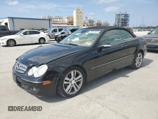 2008 Mercedes-Benz CLK 350 with VIN WDBTK56F98T089110, listed as a Copart auction lot 49152815 with 93,863 mi miles and Salvage Title. Bid and sale history available at DreamBid. Image 1.