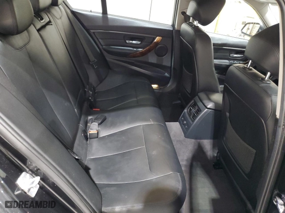 2013 BMW 3 Series 328i xDrive with VIN WBA3B3C53DF541589, listed as a Copart auction lot 52145385 with 101,785 mi miles and Salvage Title. Bid and sale history available at carsss.com. Image 10.