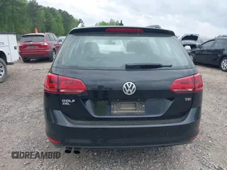 2017 Volkswagen Golf SportWagen S with VIN 3VWC17AU5HM522262, listed as a IAAI auction lot 41974987 with 93,905 mi miles. Bid and sale history available at carsss.com. Image 17.