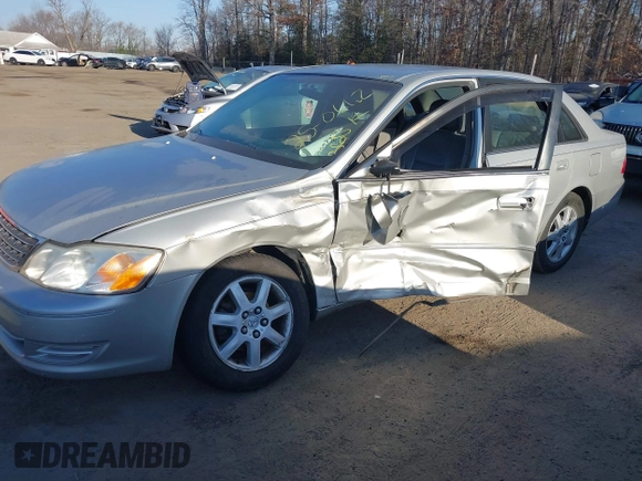 2003 Toyota Avalon XL with VIN 4T1BF28B13U307386, listed as a IAAI auction lot 41652379 with 149,730 mi miles and . Bid and sale history available at carsss.com. Image 6.