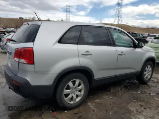 2012 Kia Sorento LX with VIN 5XYKTDA69CG295169, listed as a Copart auction lot 49184155 with 139,684 mi miles and Salvage Title. Bid and sale history available at DreamBid. Image 3.