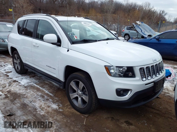 2017 Jeep Compass Latitude с VIN 1C4NJDEB5HD139453, выставлен на аукционе IAAI как лот 41160877 с пробегом 77 906 миль миль и . История ставок и продаж доступна на DreamBid. Изображение 1.