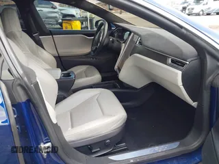 2016 Tesla Model S 90D with VIN 5YJSA1E22GF154873, listed as a IAAI auction lot 41950274 with 82,649 mi miles and . Bid and sale history available at DreamBid. Image 5.