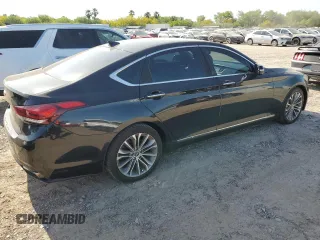 2015 Hyundai Genesis 3.8L z VIN KMHGN4JEXFU060818, wystawiony jako Copart lot #52642045 z przebiegiem 138 591 mil mil oraz Szkoda całkowita • Salvage title. Historia ofert i sprzedaży dostępna na DreamBid. Obrazek 3.