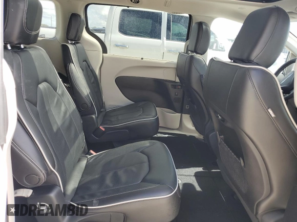 2022 Chrysler Pacifica Limited with VIN 2C4RC3GG4NR175206, listed as a Copart auction lot 77249974 with Not provided miles and Salvage title. Bid and sale history available at DreamBid. Image 11.