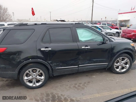 2015 Ford Explorer Limited with VIN 1FM5K8F80FGA10860, listed as a IAAI auction lot 41576384 with 173,533 mi miles. Bid and sale history available at carsss.com. Image 13.