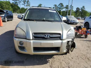 2008 Hyundai Tucson SE with VIN KM8JN12D58U811174, listed as a Copart auction lot 52768855 with 259,330 mi miles and Salvage Title. Bid and sale history available at carsss.com. Image 5.