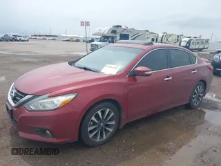 2016 Nissan Altima SR z VIN 1N4AL3AP6GC283950, wystawiony jako IAAI lot #41953970 z przebiegiem 105 721 mil mil oraz . Historia ofert i sprzedaży dostępna na DreamBid. Obrazek 6.