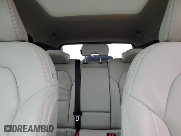 2023 Volvo XC40 Plus Bright Theme with VIN YV4L12UEXP2931841, listed as a Copart auction lot 89308025 with 13,190 mi miles and Salvage Title. Bid and sale history available at carsss.com. Image 10.