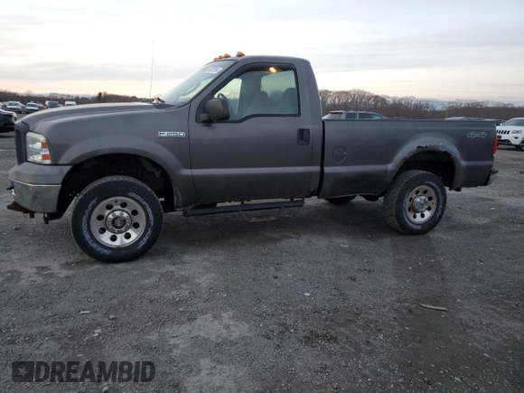 2005 Ford F-250 XL with VIN 1FTNF21585EA85013, listed as a Copart auction lot 86022804 with 117,198 mi miles and Clean Title. Bid and sale history available at DreamBid. Image 1.