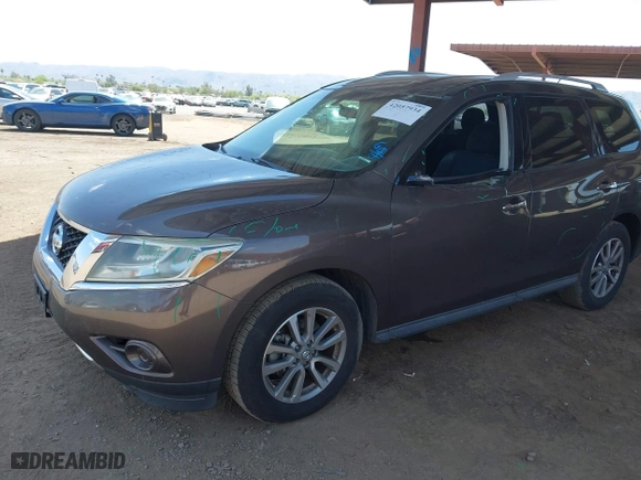 2016 Nissan Pathfinder SL with VIN 5N1AR2MN6GC626653, listed as a IAAI auction lot 42057934 with 61,069 mi miles. Bid and sale history available at carsss.com. Image 17.