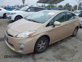 2011 Toyota Prius I with VIN JTDKN3DU8B1408929, listed as a IAAI auction lot 41925472 with 162,130 mi miles. Bid and sale history available at carsss.com. Image 17.