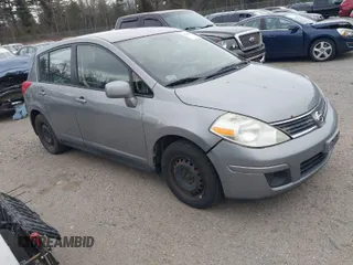 2009 Nissan Versa 1.8 S with VIN 3N1BC13EX9L360229, listed as a IAAI auction lot 41280647 with 209,974 mi miles. Bid and sale history available at carsss.com. Image 1.