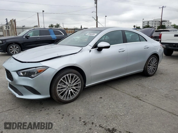 2023 Mercedes-Benz CLA 250 z VIN W1K5J4GB7PN386050, wystawiony jako Copart lot #58866305 z przebiegiem 14 883 mil mil oraz Szkoda całkowita • Salvage title. Historia ofert i sprzedaży dostępna na DreamBid. Obrazek 1.