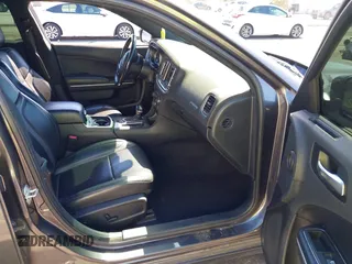2019 Dodge Charger SXT with VIN 2C3CDXBG3KH748314, listed as a IAAI auction lot 41817204 with 93,266 mi miles. Bid and sale history available at carsss.com. Image 5.