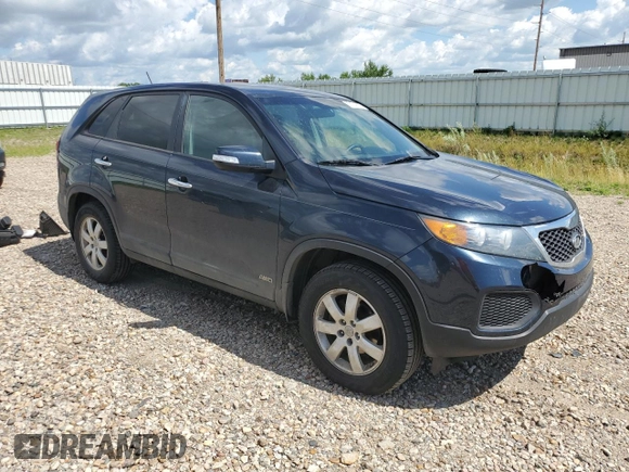 2013 Kia Sorento LX with VIN 5XYKTDA6XDG391488, listed as a Copart auction lot 66174525 with 152,633 mi miles and Clean title. Bid and sale history available at DreamBid. Image 4.