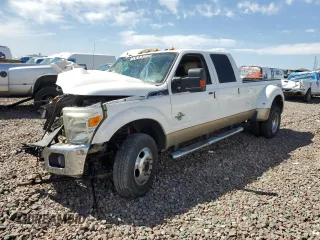 2012 Ford F-350 XL z VIN 1FT8W3DT5CEC66371, wystawiony jako Copart lot #53831665 z przebiegiem 180 081 mil mil oraz Szkoda całkowita • Salvage title. Historia ofert i sprzedaży dostępna na DreamBid. Obrazek 1.