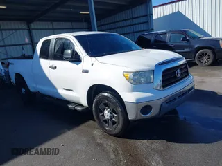 2008 Toyota Tundra z VIN 5TFRV54198X066879, wystawiony jako IAAI lot #41759269 z przebiegiem 260 954 mil mil oraz . Historia ofert i sprzedaży dostępna na DreamBid. Obrazek 1.