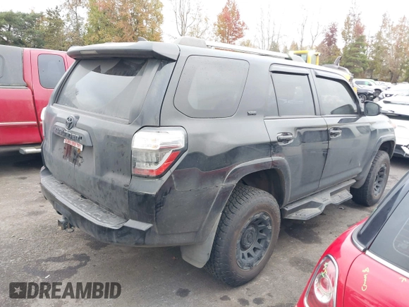 2021 Toyota 4Runner SR5 with VIN JTEMU5JR6M5855676, listed as a IAAI auction lot 41313015 with 101,078 mi miles and . Bid and sale history available at DreamBid. Image 4.