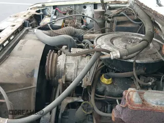 1986 Ford F-150 z VIN 1FTCF15H9GPB98224, wystawiony jako IAAI lot #41792428 z przebiegiem 45 187 mil mil oraz . Historia ofert i sprzedaży dostępna na DreamBid. Obrazek 12.
