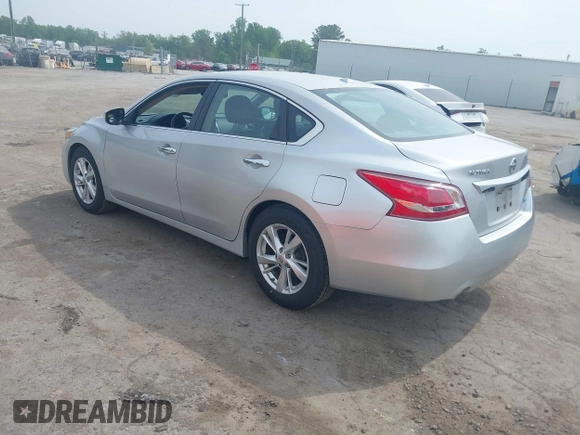 2013 Nissan Altima S with VIN 1N4AL3AP8DN586826, listed as a IAAI auction lot 42133563 with 147,562 mi miles and . Bid and sale history available at DreamBid. Image 3.