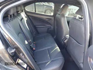 2019 Lexus UX with VIN JTHU9JBH1K2003978, listed as a Copart auction lot 71582382 with 35,239 mi miles. Bid and sale history available at carsss.com. Image 10.