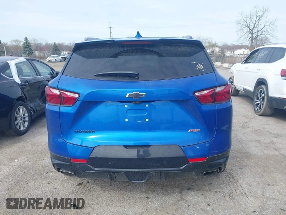 2019 Chevrolet Blazer RS z VIN 3GNKBERS3KS612362, wystawiony jako IAAI lot #41978218 z przebiegiem 90 242 mil mil oraz . Historia ofert i sprzedaży dostępna na DreamBid. Obrazek 16.