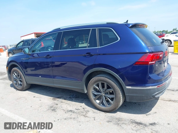 2022 Volkswagen Tiguan SE с VIN 3VV2B7AX7NM135263, выставлен на аукционе IAAI как лот 42632738 с пробегом 35 378 миль миль и . История ставок и продаж доступна на DreamBid. Изображение 14.