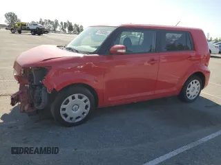 2013 Scion xB with VIN JTLZE4FE9DJ032503, listed as a Copart auction lot 52590385 with 0 mi miles and Salvage Title. Bid and sale history available at carsss.com. Image 1.