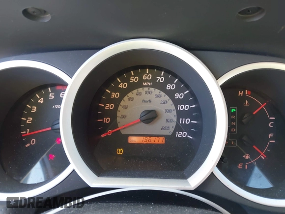 2007 Toyota Tacoma PreRunner with VIN 5TETU62NX7Z337556, listed as a IAAI auction lot 41664640 with 196,171 mi miles. Bid and sale history available at carsss.com. Image 7.
