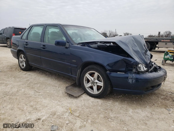 1998 Volvo S70 with VIN YV1LS5572W1508476, listed as a Copart auction lot 45395075 with 126,446 mi miles and Salvage Title. Bid and sale history available at carsss.com. Image 4.