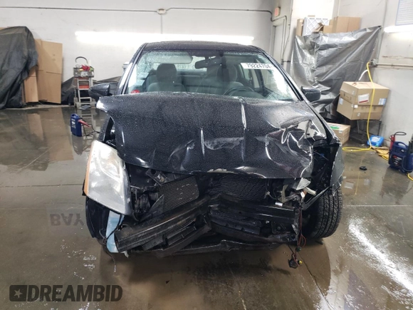 2011 Nissan Sentra SL with VIN 3N1AB6AP2BL666539, listed as a Copart auction lot 79224704 with 117,769 mi miles and Salvage Title. Bid and sale history available at DreamBid. Image 5.