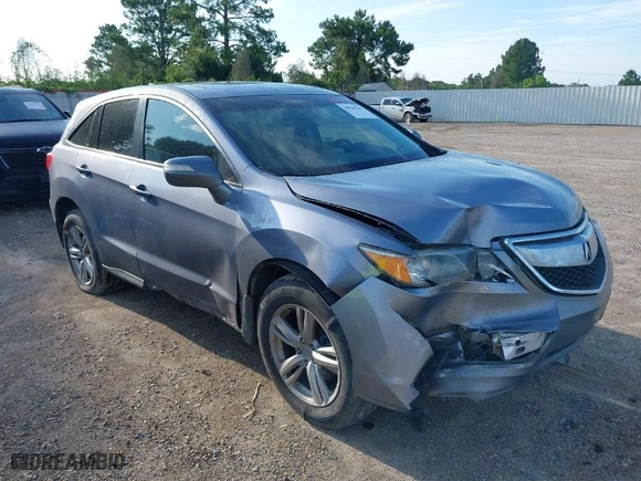 2013 Acura RDX with VIN 5J8TB3H33DL017338, listed as a IAAI auction lot 39946783 with 218,204 mi miles. Bid and sale history available at carsss.com. Image 1.