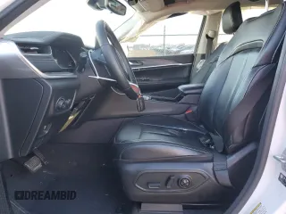 2022 Jeep Grand Cherokee Limited z VIN 1C4RJKBG4N8551180, wystawiony jako Copart lot #89021175 z przebiegiem 16 799 mil mil oraz Szkoda całkowita • Salvage title. Historia ofert i sprzedaży dostępna na DreamBid. Obrazek 7.