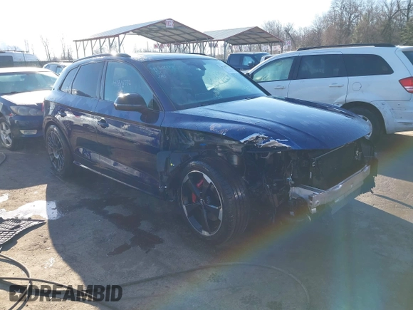 2020 Audi SQ5 Premium Plus with VIN WA1B4AFY6L2016349, listed as a IAAI auction lot 41318772 with 42,124 mi miles and . Bid and sale history available at DreamBid. Image 1.