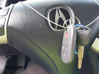 2005 Acura TSX с VIN JH4CL96885C027974, выставлен на аукционе IAAI как лот 42782490 с пробегом 133 182 миль миль и . История ставок и продаж доступна на DreamBid. Изображение 11.