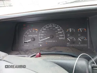 1997 Chevrolet Silverado 1500 with VIN 2GCEK19R2V1207315, listed as a IAAI auction lot 42058123 with 177,203 mi miles and . Bid and sale history available at DreamBid. Image 7.