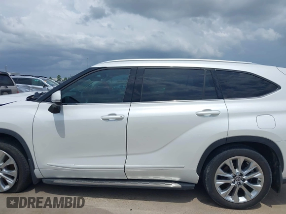 2023 Toyota Highlander L with VIN 5TDKDRAH4PS032141, listed as a IAAI auction lot 42476982 with 24,327 mi miles and . Bid and sale history available at DreamBid. Image 15.