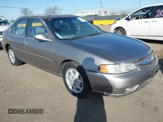 2001 Nissan Altima GXE with VIN 1N4DL01D21C163572, listed as a IAAI auction lot 41616201 with 92,863 mi miles. Bid and sale history available at carsss.com. Image 1.