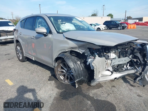 2024 Mazda CX-5 2.5 S Premium Package with VIN JM3KFBDL3R0432240, listed as a IAAI auction lot 41613036 with 1 mi miles. Bid and sale history available at carsss.com. Image 1.