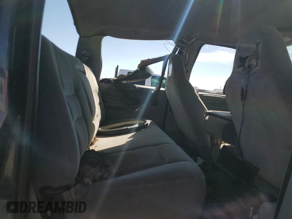 2001 Ford Super Duty F-250 XL with VIN 1FTNW21S51ED07751, listed as a Copart auction lot 69752524 with 223,846 mi miles and Non Repairable. Bid and sale history available at carsss.com. Image 11.