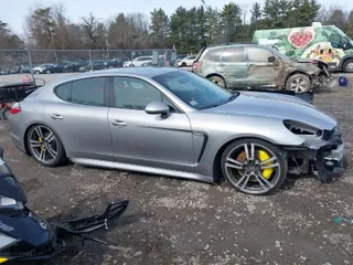 2012 Porsche Panamera with VIN WP0AA2A74CL016133, listed as a IAAI auction lot 41753535 with 84,569 mi miles. Bid and sale history available at carsss.com. Image 13.