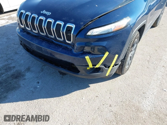2018 Jeep Cherokee Latitude with VIN 1C4PJMCX6JD521729, listed as a IAAI auction lot 41641147 with 102,955 mi miles and . Bid and sale history available at DreamBid. Image 6.